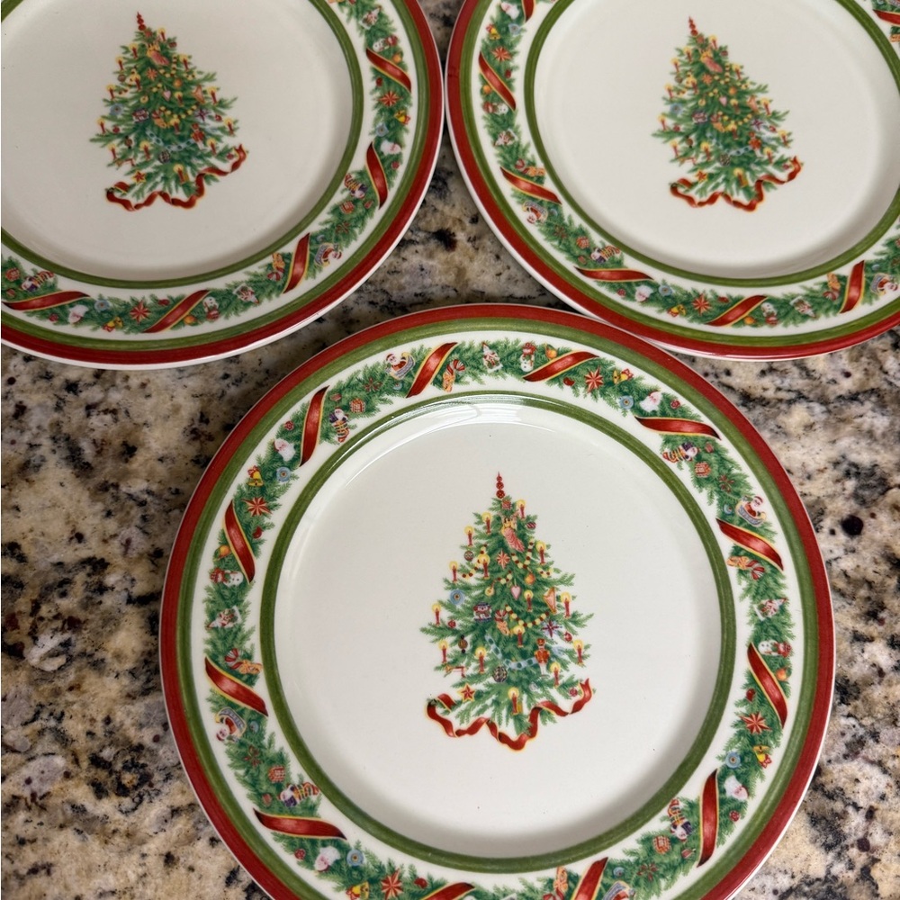 Christopher Radko Elegant Green Plate
